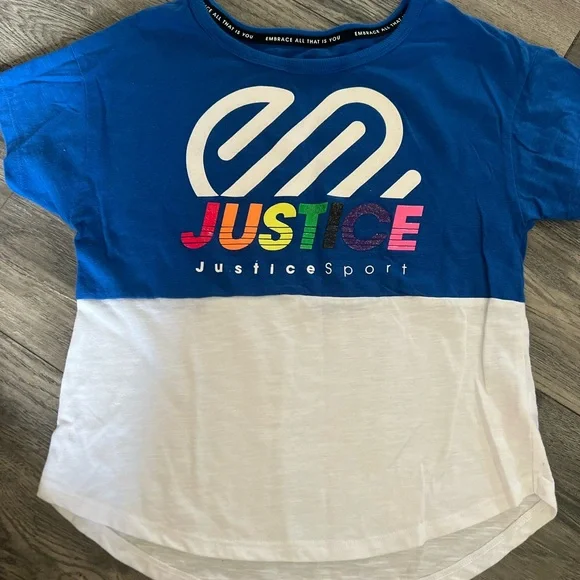 Girls t shirts. Size 10/12